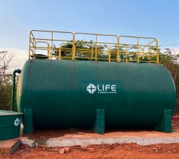ETE compacta verde com o logo da Life